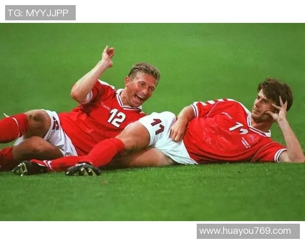 丹麦足球球星的崛起与辉煌历程：从传奇到未来之星的故事