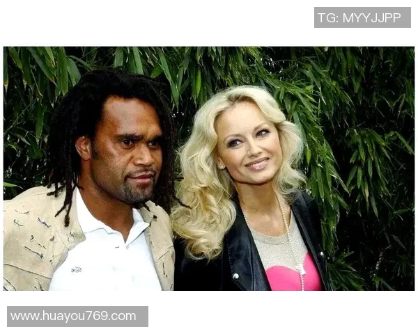 法国足球队著名黑人球星的传奇历程与影响力解析