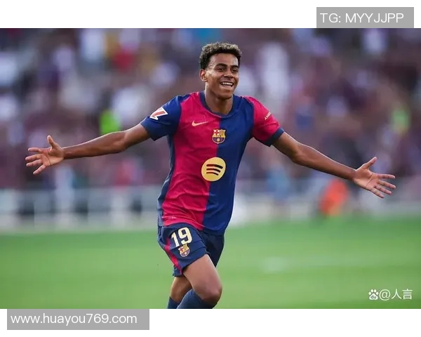 全球足球球星冲击力排名解析：谁才是足坛最具影响力的超级巨星